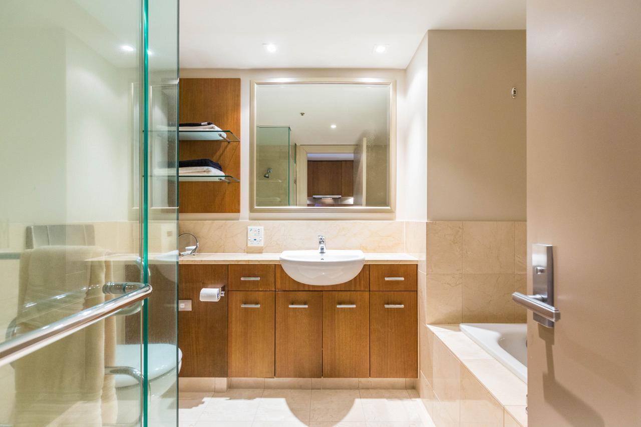 Stylish Central City Apartment With Pool And Gym Окленд Екстер'єр фото